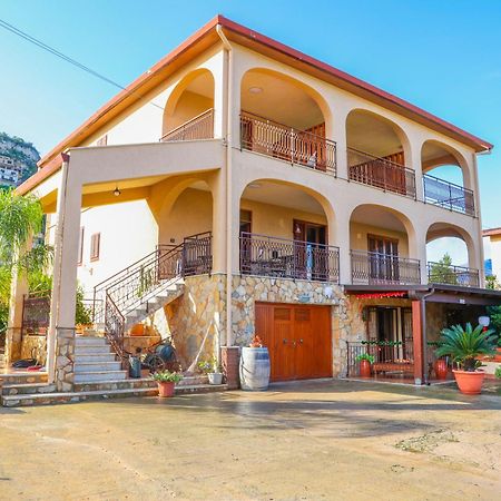 טראביה B&B Giardino Dei Cedri מראה חיצוני תמונה